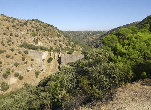 Itinerario de Montañismo por el Parque Natural de Sierra Nevada: Las Rozas