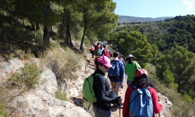 Estudiantes de la ESO descubrirán el senderismo a través de una ruta por la Alpujarra