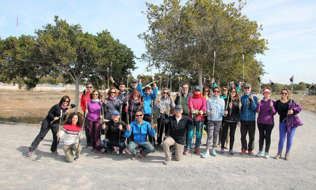 LA MARCHA NÓRDICA SE ABRE CAMINO EN LAS ACTIVIDADES DEPORTIVAS EN ALMERÍA